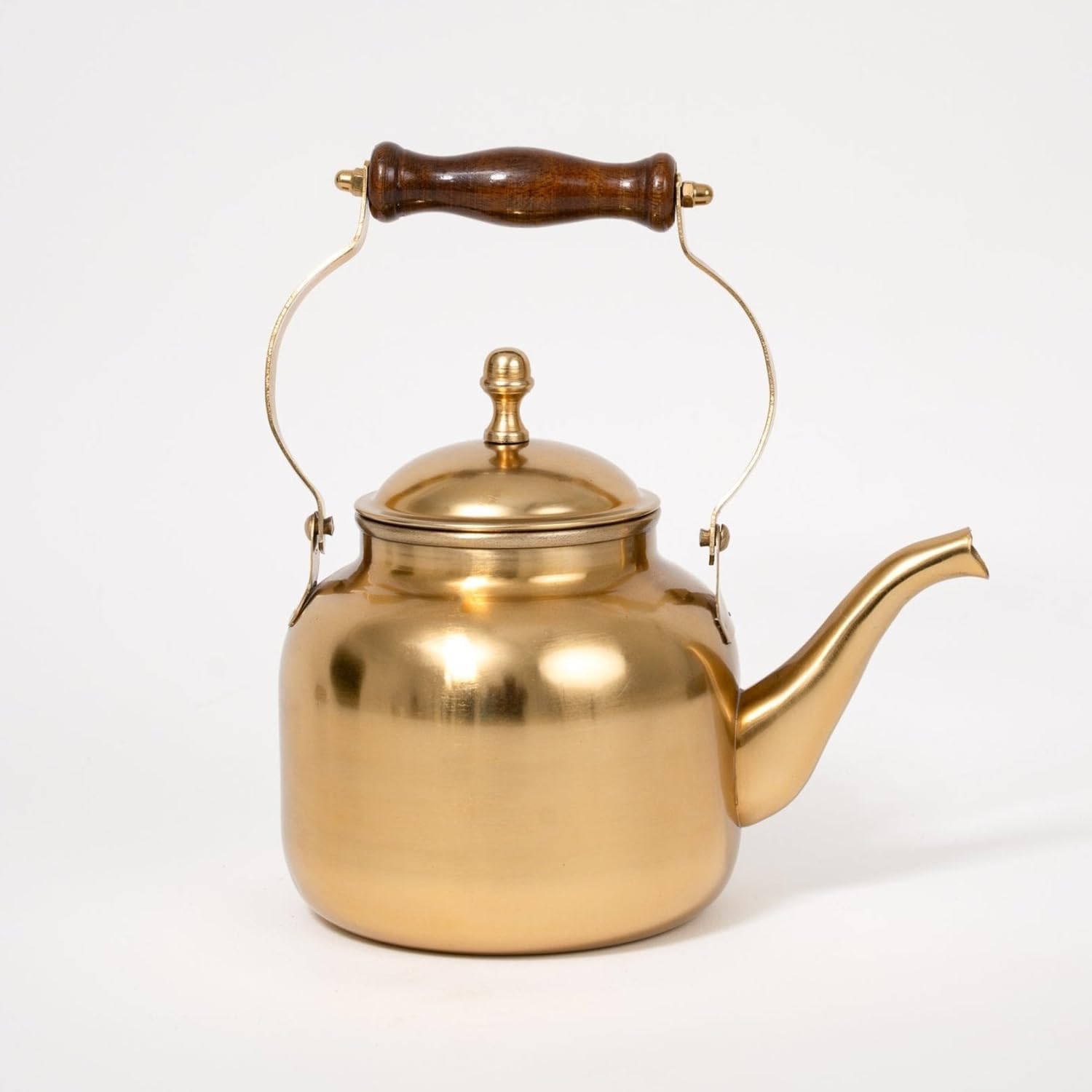 Premium Gold Stainless Steel Tea Kettle – 1.5L Whistling Stovetop Kettle with Heat-Resistant Handle – Elegant Modern Tea Pot for Gas, Electric & Induction Stoves